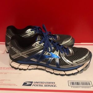 Brooks Adrenaline GTS 17 Running Shoes Men’s 9.5 D